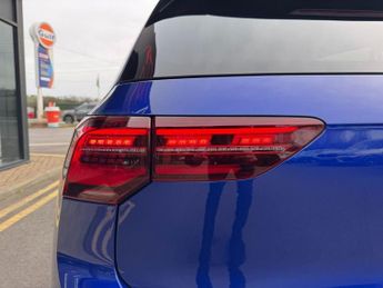 VOLKSWAGEN GOLF 2.0 TSI R Hatchback 5dr Petrol DSG 4Motion Euro 6 (s/s) (320 ps)