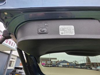 FORD KUGA 2.0 TDCi EcoBlue Titanium X Edition SUV 5dr Diesel AUTOMATIC AWD