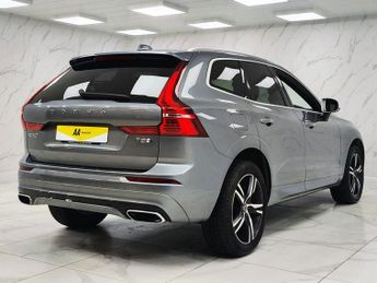 VOLVO XC60 2.0h T8 Twin Engine 11.6kWh R-Design SUV 5dr Petrol Plug-in Hybr