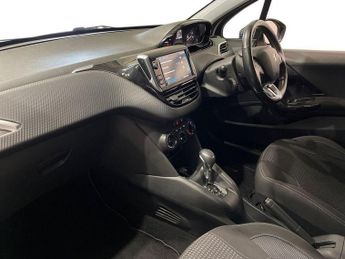 PEUGEOT 208 1.2 PureTech Allure Hatchback 5dr Petrol EAT Euro 6 (s/s) (110 p
