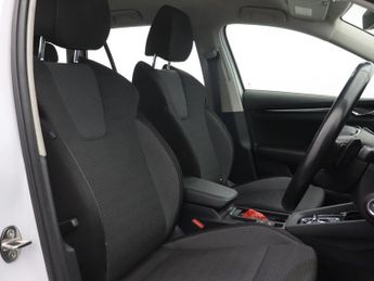 SKODA OCTAVIA 1.4 TSI iV 13kWh SE Technology Estate 5dr Petrol Plug-in Hybrid 