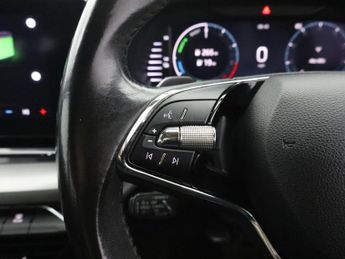 SKODA OCTAVIA 1.4 TSI iV 13kWh SE Technology Estate 5dr Petrol Plug-in Hybrid 