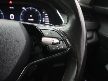 SKODA OCTAVIA 1.4 TSI iV 13kWh SE Technology Estate 5dr Petrol Plug-in Hybrid 