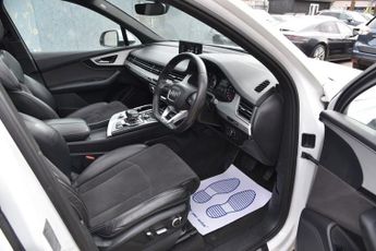 AUDI Q7 3.0 TDI V6 S line SUV 5dr Diesel Tiptronic quattro Euro 6 (s/s) 