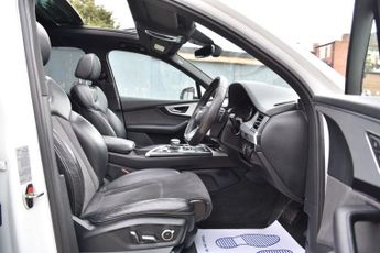 AUDI Q7 3.0 TDI V6 S line SUV 5dr Diesel Tiptronic quattro Euro 6 (s/s) 