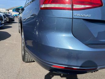 VOLKSWAGEN PASSAT 1.6 TDI SE Business Estate 5dr Diesel Manual Euro 6 (s/s) (120 p