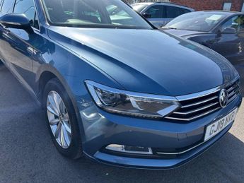 VOLKSWAGEN PASSAT 1.6 TDI SE Business Estate 5dr Diesel Manual Euro 6 (s/s) (120 p