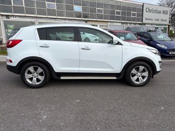 KIA SPORTAGE 2.0 CRDi KX-2 SUV 5dr Diesel Auto AWD Euro 5 (134 bhp)