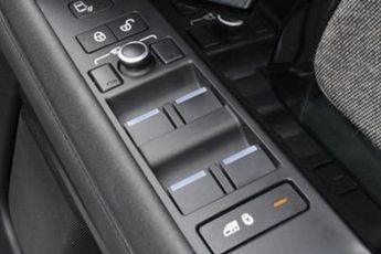LAND ROVER RANGE ROVER EVOQUE BANK HOLIDAY MADNESS PRICE 2.0 P250 MHEV R-Dynamic HSE SUV 5dr P