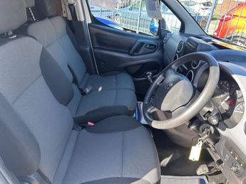 PEUGEOT PARTNER 1.6 BlueHDi 651 Professional Panel Van 5dr Diesel Manual L1 (112