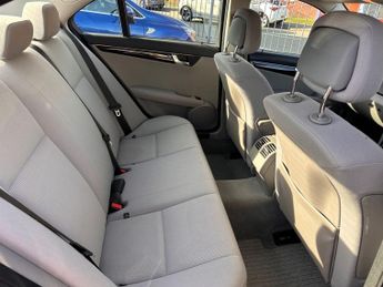 MERCEDES-BENZ C-CLASS 1.8 C180K SE Saloon 4dr Petrol Auto Euro 4 (156 ps)