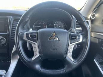 MITSUBISHI SHOGUN SPORT 2.4D 4 SUV 5dr Diesel Auto 4WD Euro 6 (181 ps)