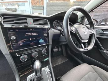 VOLKSWAGEN GOLF 2.0 TDI GT Hatchback 5dr Diesel DSG Euro 6 (s/s) (150 ps)