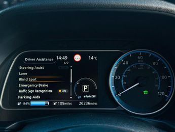 NISSAN LEAF 40kWh Tekna Hatchback 5dr Electric Auto (150 ps)