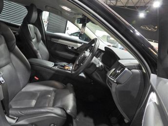 VOLVO V90 2.0h T6 Recharge 18.8kWh Plus Estate 5dr Petrol Plug-in Hybrid A