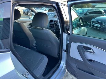 VOLKSWAGEN POLO 1.2 TSI BlueMotion Tech SE Design Hatchback 5dr Petrol DSG Euro 