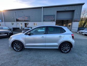 VOLKSWAGEN POLO 1.2 TSI BlueMotion Tech SE Design Hatchback 5dr Petrol DSG Euro 