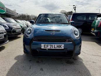 MINI HATCH 2.0 Cooper S Classic Hatchback 5dr Petrol Steptronic Euro 6 (s/s