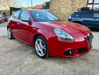 ALFA ROMEO GIULIETTA 2.0 JTDM-2 Veloce Hatchback 5dr Diesel Manual Euro 5 (s/s) (140 