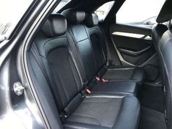 AUDI Q3 2.0 TDI S line Edition SUV 5dr Diesel S Tronic quattro Euro 6 (s