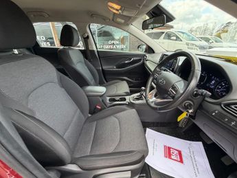 HYUNDAI I30 1.0 T-GDi MHEV SE Connect Hatchback 5dr Petrol Hybrid DCT Euro 6