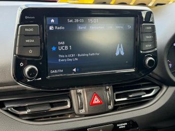 HYUNDAI I30 1.0 T-GDi MHEV SE Connect Hatchback 5dr Petrol Hybrid DCT Euro 6