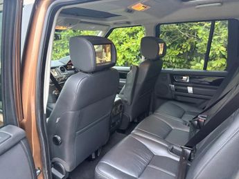 LAND ROVER DISCOVERY 4 3.0 SD V6 Landmark SUV 5dr Diesel Auto 4WD Euro 6 (s/s) (256 bhp