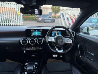 MERCEDES-BENZ A-CLASS 2.0 A200d AMG Line Hatchback 5dr Diesel 8G-DCT Euro 6 (s/s) (150