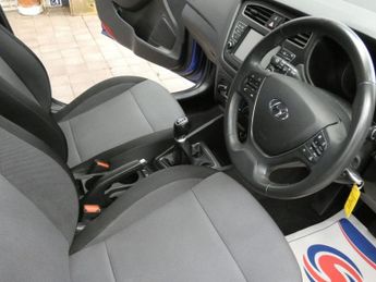 HYUNDAI I20 1.2 SE Launch Edition Hatchback 5dr Petrol Manual Euro 6 (s/s) (