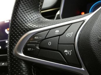 RENAULT ARKANA 1.6 E-TECH E-Tech engineered SUV 5dr Petrol Hybrid Auto 2WD Euro