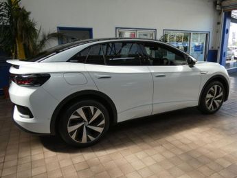 VOLKSWAGEN ID.5 Pro 77kWh Style SUV 5dr Electric Auto (174 ps)