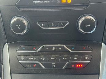 FORD GALAXY 2.0 EcoBlue Titanium MPV Agate Black Diesel Auto Euro 6 (s/s) (1
