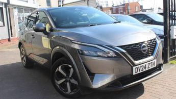 Nissan Qashqai 1.3 DIG-T MHEV N-Connecta SUV 5dr Petrol Hybrid XTRON Euro 6 (s/