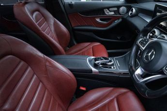 MERCEDES-BENZ C-CLASS 2.1 C250d AMG Line (Premium Plus) Saloon 4dr Diesel G-Tronic+ 4M