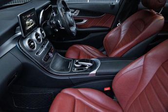 MERCEDES-BENZ C-CLASS 2.1 C250d AMG Line (Premium Plus) Saloon 4dr Diesel G-Tronic+ 4M