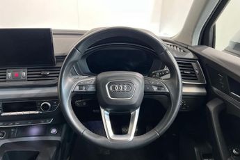 AUDI Q5 2.0 TFSIe 50 Sport Sportback 5dr Petrol Plug-in Hybrid S Tronic 