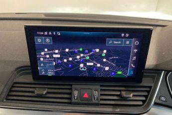 AUDI Q5 2.0 TFSIe 50 Sport Sportback 5dr Petrol Plug-in Hybrid S Tronic 