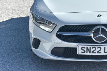 MERCEDES-BENZ A-CLASS 1.3 A180 SE Hatchback 5dr Petrol 7G-DCT Euro 6 (s/s) (136 ps) Re
