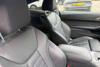 BMW 4 SERIES 2.0 420i M Sport Pro Edition Coupe 2dr Petrol Auto Euro 6 (s/s) 