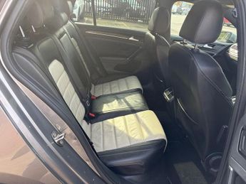 VOLKSWAGEN GOLF 2.0 TSI BlueMotion Tech R Hatchback 5dr Petrol DSG 4Motion Euro 