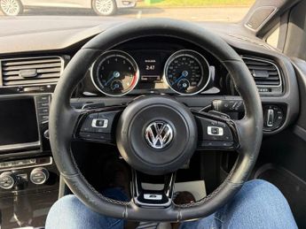 VOLKSWAGEN GOLF 2.0 TSI BlueMotion Tech R Hatchback 5dr Petrol DSG 4Motion Euro 