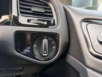 VOLKSWAGEN GOLF 2.0 TSI BlueMotion Tech R Hatchback 5dr Petrol DSG 4Motion Euro 