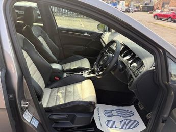 VOLKSWAGEN GOLF 2.0 TSI BlueMotion Tech R Hatchback 5dr Petrol DSG 4Motion Euro 