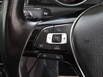 VOLKSWAGEN GOLF 2.0 TDI BlueMotion Tech GT Estate 5dr Diesel DSG Euro 6 (s/s) (1