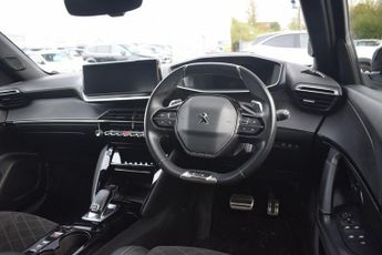 PEUGEOT 2008 1.2 PureTech GT Premium SUV 5dr Petrol EAT Euro 6 (s/s) (130 ps)