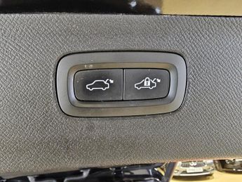 VOLVO XC90 2.0 D5 Inscription SUV 5dr Diesel Geartronic 4WD Euro 6 (s/s) (2