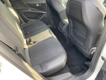 PEUGEOT 3008 1.5 BlueHDi GT Line SUV 5dr Diesel EAT Euro 6 (s/s) (130 ps)