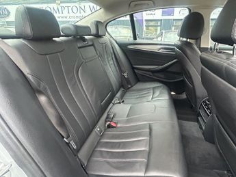 BMW 5 SERIES 2.0 520d SE Saloon 4dr Diesel Auto xDrive Euro 6 (s/s) (190 ps)