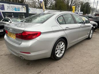 BMW 5 SERIES 2.0 520d SE Saloon 4dr Diesel Auto xDrive Euro 6 (s/s) (190 ps)