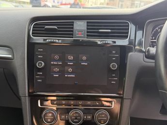 VOLKSWAGEN GOLF 2.0 TDI GTD Hatchback 5dr Diesel DSG Euro 6 (s/s) (184 ps)